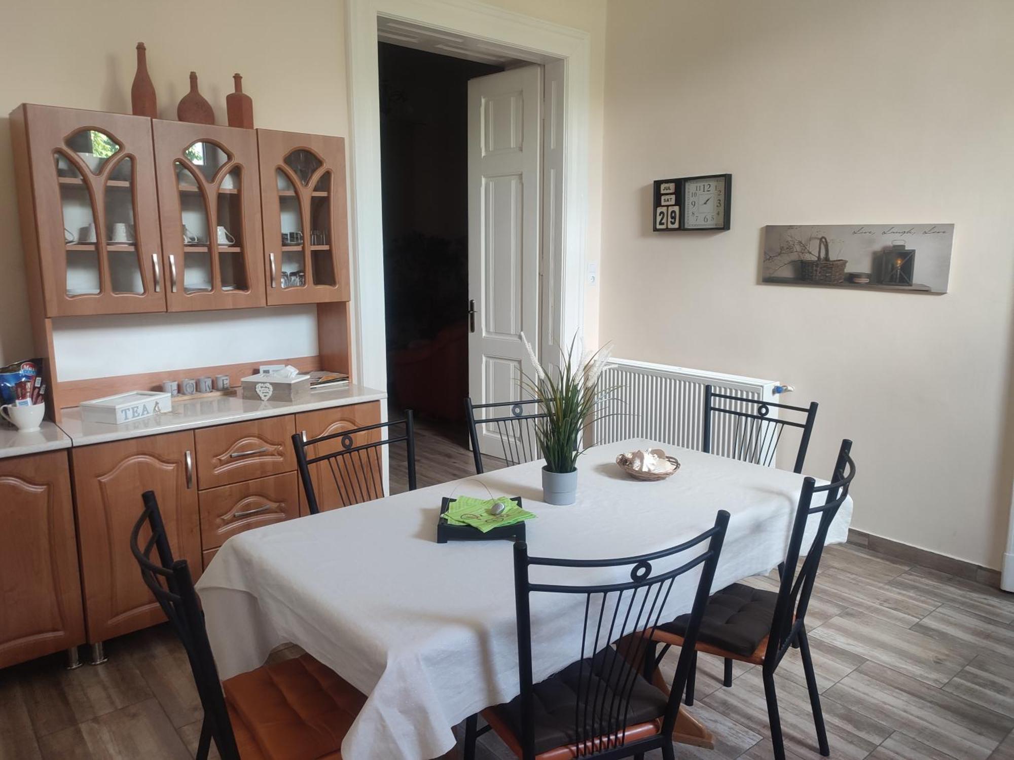 Szent Janos Apartman Makó Екстериор снимка