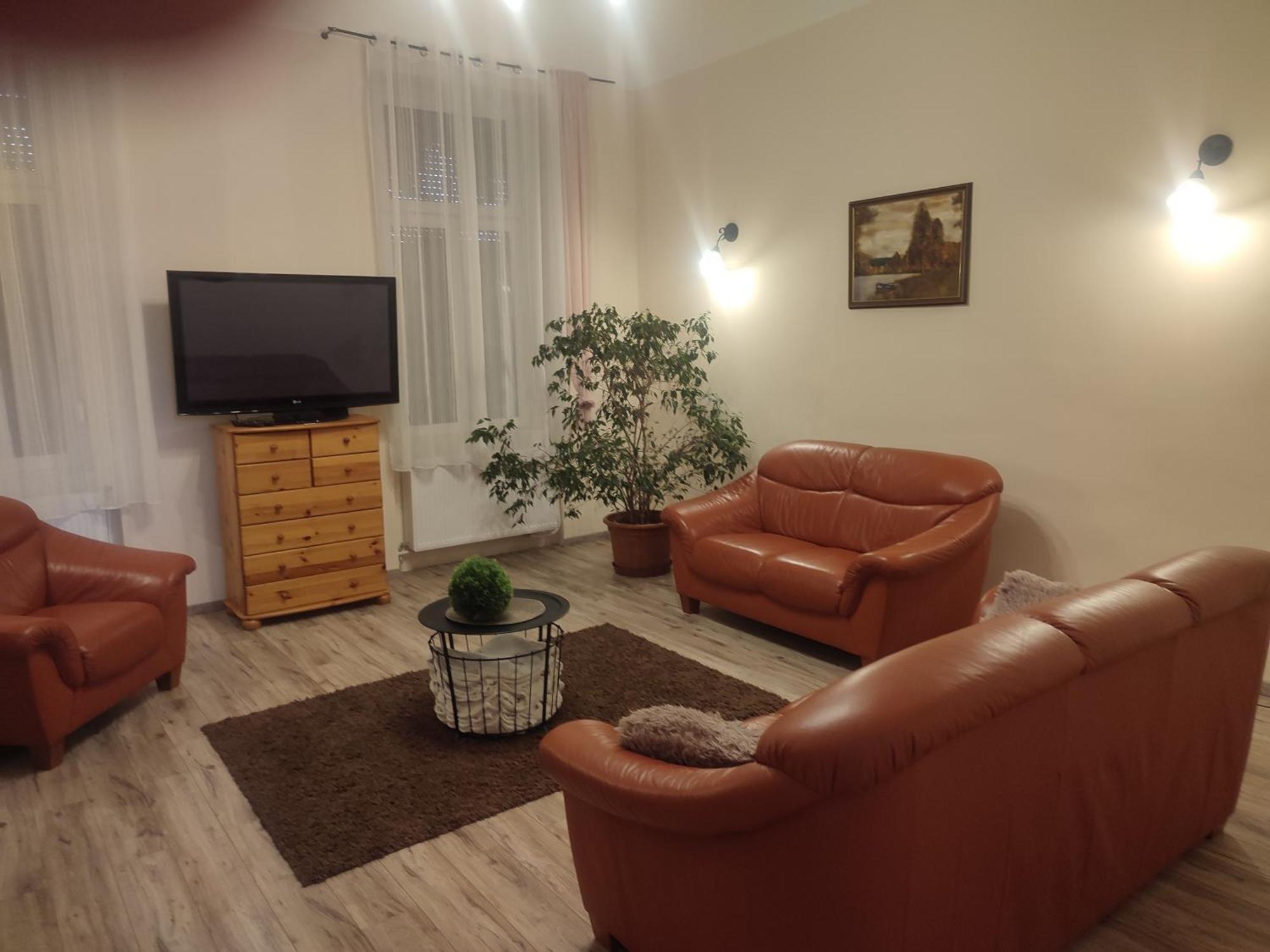 Szent Janos Apartman Makó Екстериор снимка